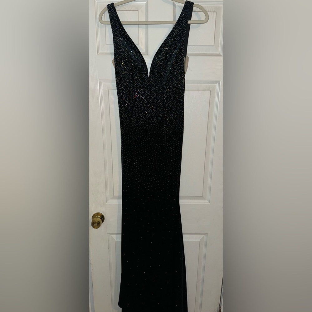 Black prom dress, blue/yellow sparkles, size 0, never worn, deep V